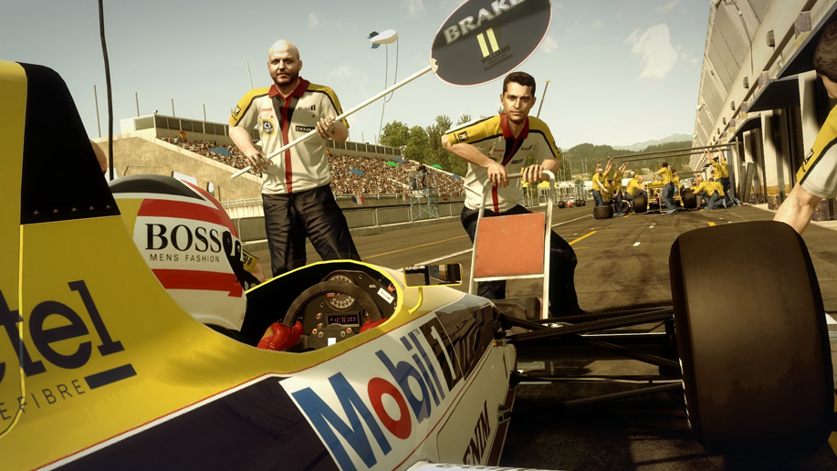 Classic 80s pitstop action at Estoril