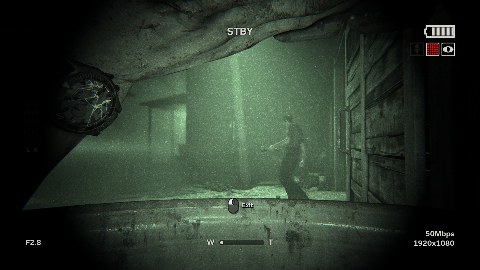 Desperate hiding in Outlast